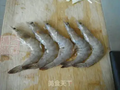 Make Garlic shrimp step 0