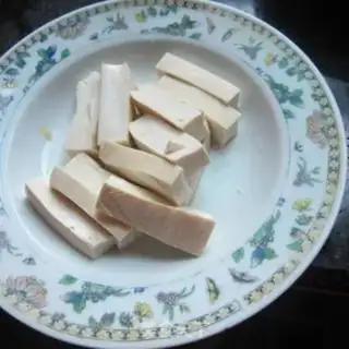 Make Egg-smelling tofu step 1