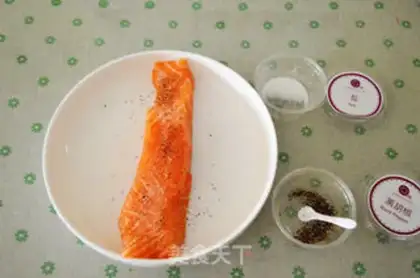 Make Burn the salmon with the vegetables step 2