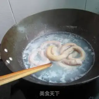 Make Spicy sausage pot step 1
