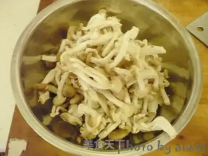 Make Warm mushrooms step 1