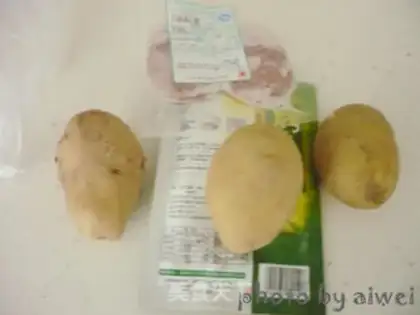 Make Salami accordion potatoes step 0