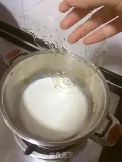 Make Strawberry pudding step 7