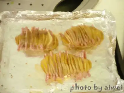 Make Salami accordion potatoes step 6