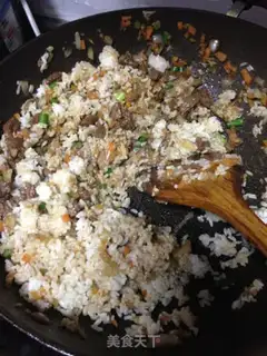 Make Black pepper beef fried rice step 5