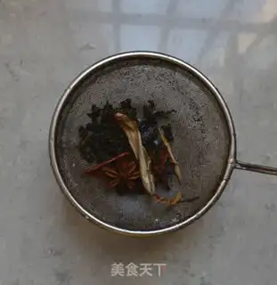 Make Five spicy tea eggs step 3