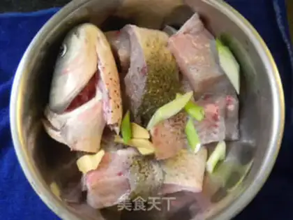 Make Red-burned fish step 2