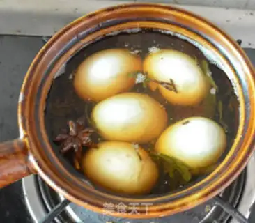 Make Five spicy tea eggs step 5
