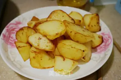 Make Spicy shrimp potato pot step 5