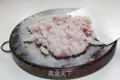 Make Field fishball soup step 1