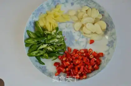 Make Twin mushroom chickens step 1