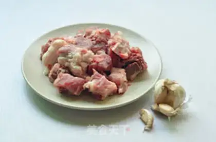 Make Cheese sauce and ribs step 0