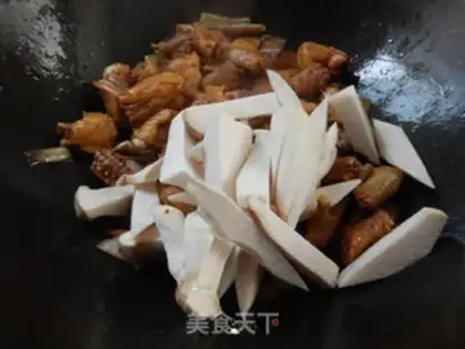 Make Twin mushroom chickens step 7