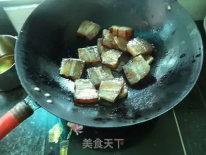 Make Spicy garlic pork step 2