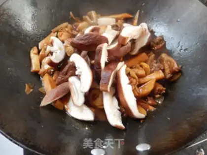 Make Twin mushroom chickens step 9