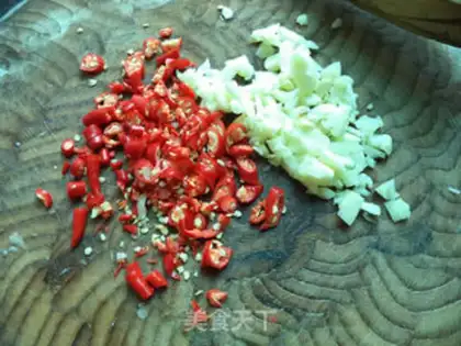 Make Spicy garlic pork step 4