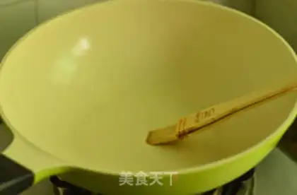 Make Autumn egg rolls step 4