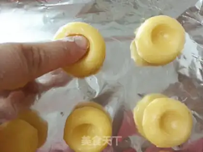 Make Cream-crackers step 7