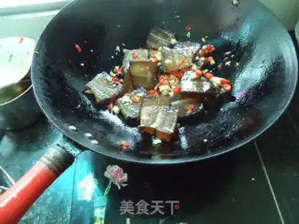 Make Spicy garlic pork step 7