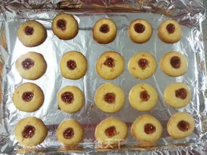 Make Cream-crackers step 11