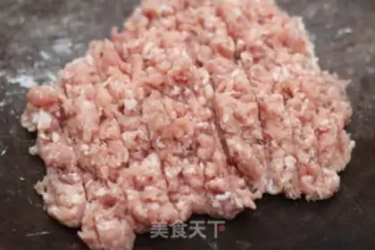 Make Meat and rice soup step 1