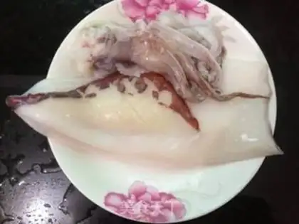 Make A roasted squid roll of golden mushrooms step 1