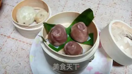 Make Strawberry roses step 11