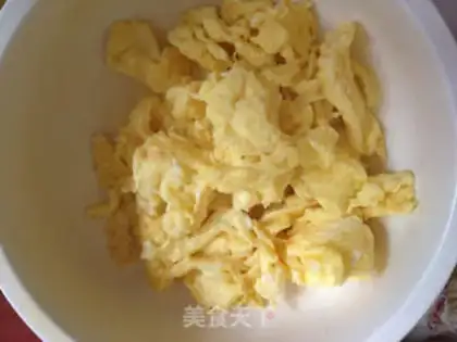 Make Golden mushrooms and eggs step 3