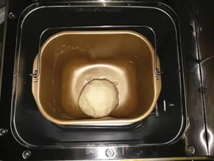 Make Chinese cream toast step 2