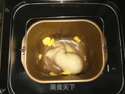 Make Chinese cream toast step 8