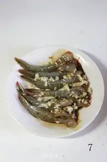 Make Garlic fan bacon shrimp step 6