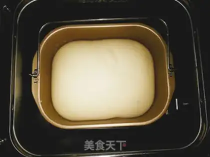 Make Chinese cream toast step 9