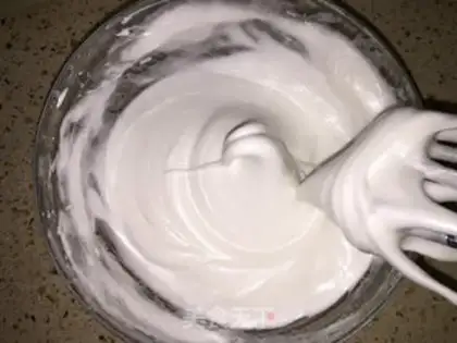Make Strawberry cheese mousse cake step 11