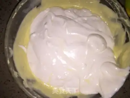 Make Strawberry cheese mousse cake step 19