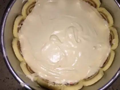 Make Strawberry cheese mousse cake step 20