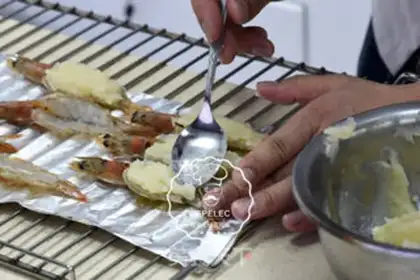 Make Black pepper potato shrimp step 3