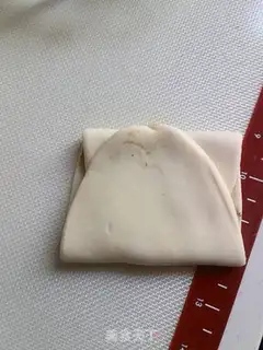 Make Shell pretzels step 14