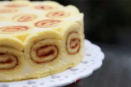 Make Strawberry cheese mousse cake step 26