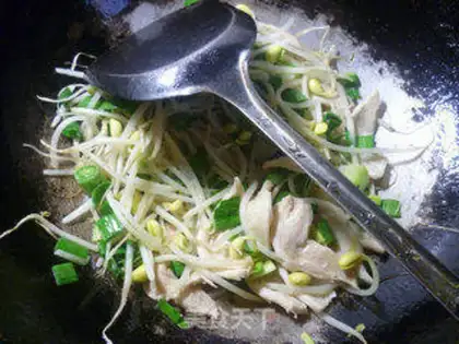 Make Soybeans, soy bean sprouts step 2