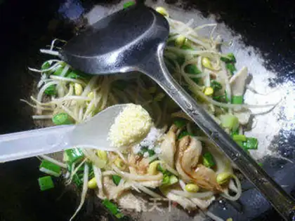 Make Soybeans, soy bean sprouts step 5