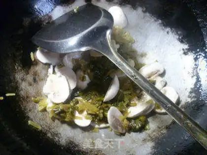 Make Snowflake mushrooms step 4
