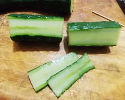 Make A field salad cucumber step 0