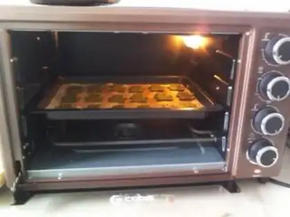 Make Little bear put on the tea cookies step 9