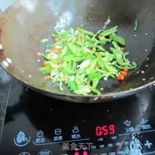 Make Peppers fried shrimp step 2