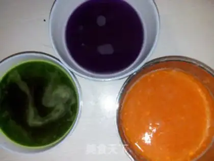 Make Colour soup round step 0