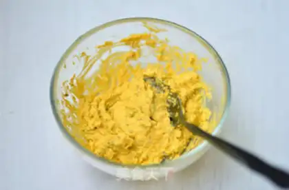 Make Egg cup salad step 7