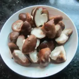 Make Old duck mushroom soup step 1