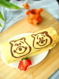 Make Pooh rolls step 22