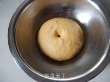 Make Rose buns step 7