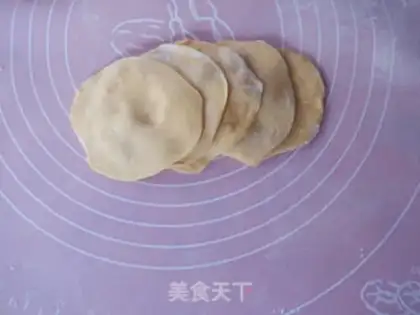 Make Rose buns step 9